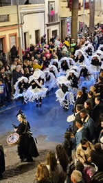 2013-Ni con uno ni con otro, Paco con nosotros