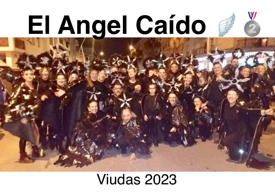 2022-Gambito de dama